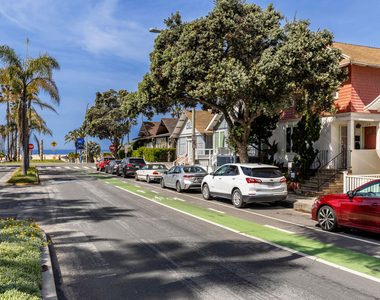 129 Ocean Park Boulevard - Photo Thumbnail 2
