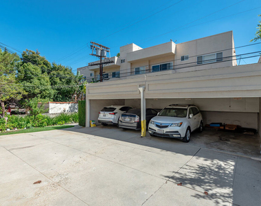 1474 1/2 Reeves Street - Photo Thumbnail 15
