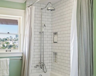 811 N Occidental Boulevard - Photo Thumbnail 30