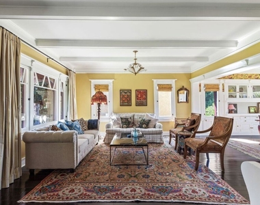 811 N Occidental Boulevard - Photo Thumbnail 15