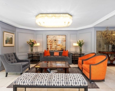 10660 Wilshire Boulevard - Photo Thumbnail 4