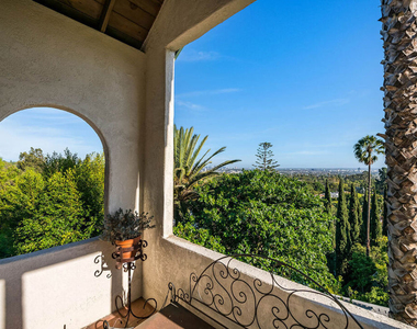 1750 N Fairfax Avenue - Photo Thumbnail 20