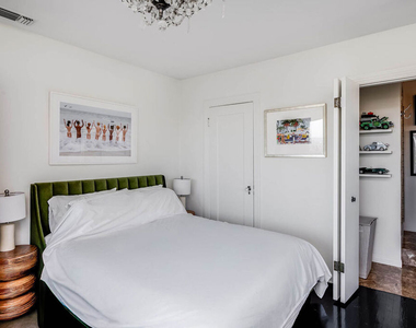1750 N Fairfax Avenue - Photo Thumbnail 17