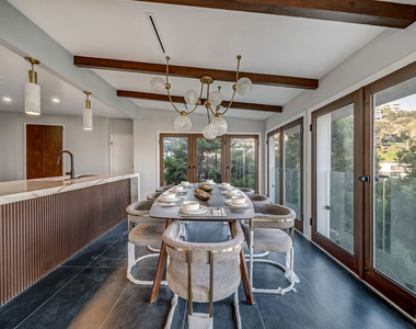 8874 Evanview Drive - Photo Thumbnail 10