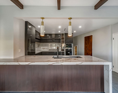 8874 Evanview Drive - Photo Thumbnail 15