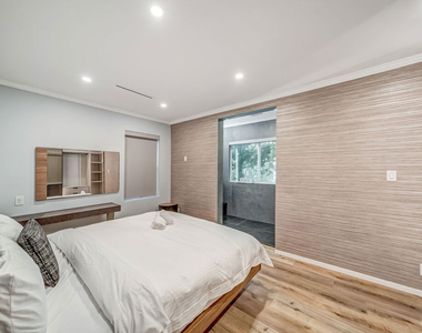 8874 Evanview Drive - Photo Thumbnail 47