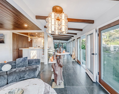 8874 Evanview Drive - Photo Thumbnail 21