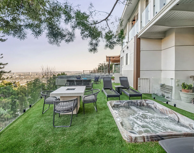 8874 Evanview Drive - Photo Thumbnail 43