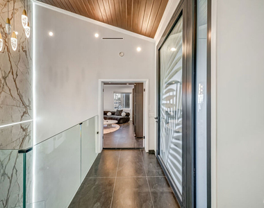 8874 Evanview Drive - Photo Thumbnail 31