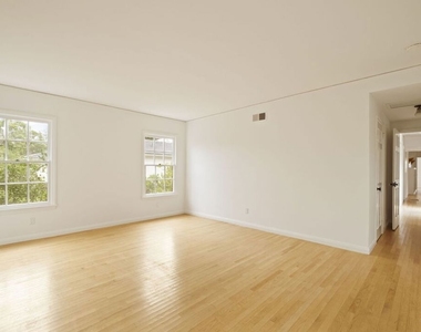14907 Camarosa Drive - Photo Thumbnail 14