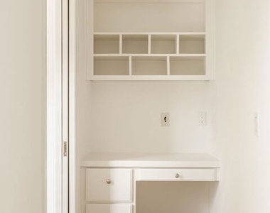 14907 Camarosa Drive - Photo Thumbnail 13