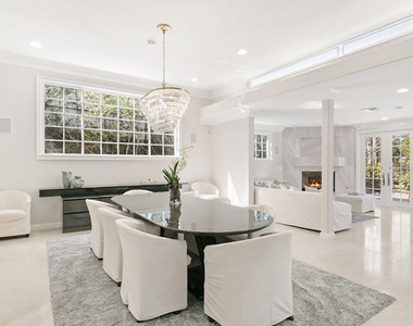 505 Evelyn Place - Photo Thumbnail 7