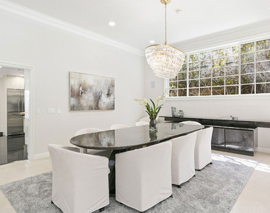 505 Evelyn Place - Photo Thumbnail 8