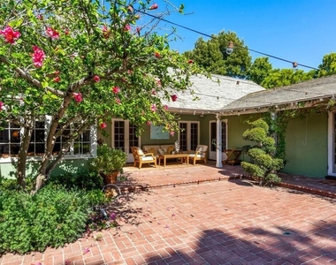 511 N Bristol Avenue - Photo Thumbnail 41