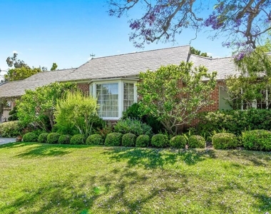 511 N Bristol Avenue - Photo Thumbnail 2