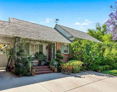 511 N Bristol Avenue - Photo Thumbnail 40