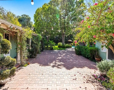 511 N Bristol Avenue - Photo Thumbnail 33