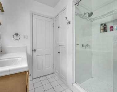 511 N Bristol Avenue - Photo Thumbnail 26