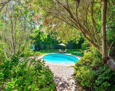 511 N Bristol Avenue - Photo Thumbnail 29