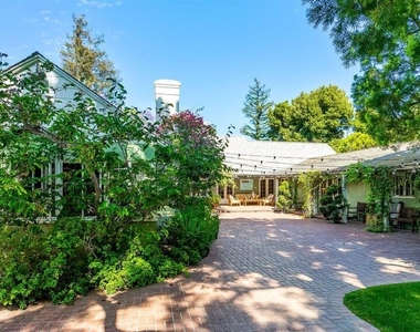 511 N Bristol Avenue - Photo Thumbnail 42