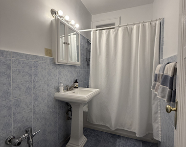 38-38 29th Street - Photo Thumbnail 6