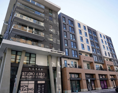 250 E Broadway - Photo Thumbnail 39
