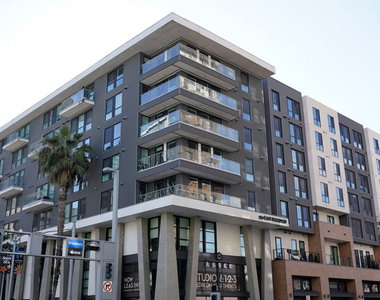 250 E Broadway - Photo Thumbnail 40