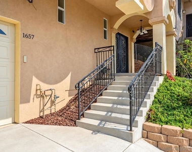 1657 Coronado Avenue - Photo Thumbnail 30