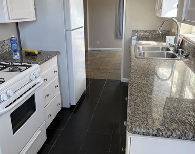 7105 Central Ave - Photo Thumbnail 2