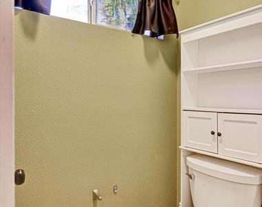 4341 Arbor Cove - Photo Thumbnail 18