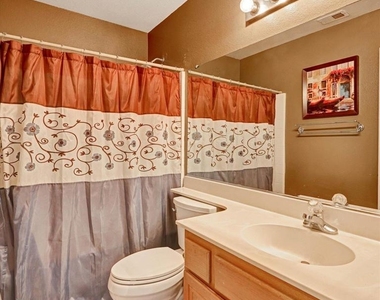 4341 Arbor Cove - Photo Thumbnail 9