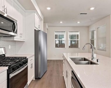 14511 Dunleer Way - Photo Thumbnail 12