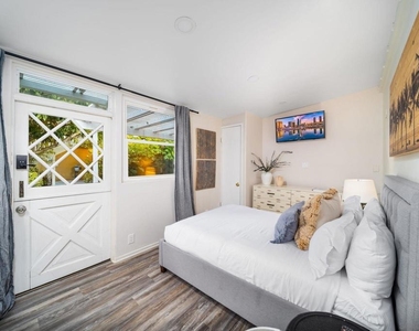 7375 Eads Ave. - Photo Thumbnail 24