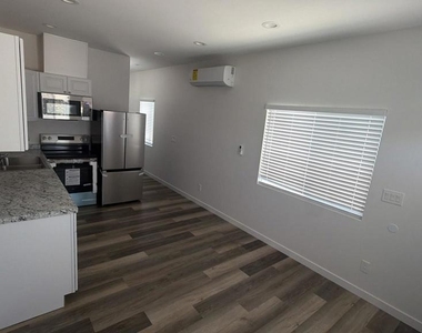 3772 Menlo Ave - Photo Thumbnail 1