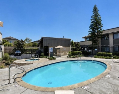 151 Majestic Court - Photo Thumbnail 16