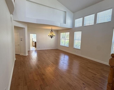 1596 Blue Canyon Street - Photo Thumbnail 10