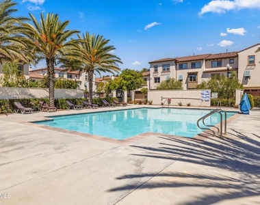 391 Townsite Promenade - Photo Thumbnail 21