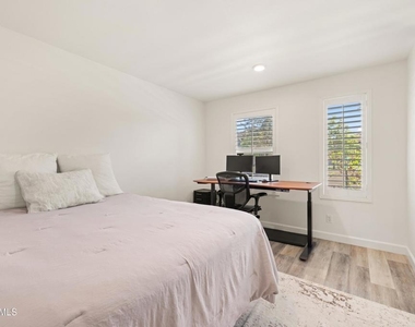 391 Townsite Promenade - Photo Thumbnail 2