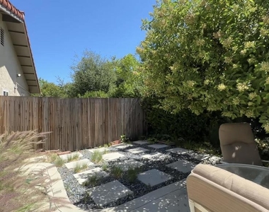 2292 Hillsbury Road - Photo Thumbnail 18