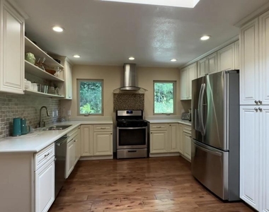 2292 Hillsbury Road - Photo Thumbnail 8
