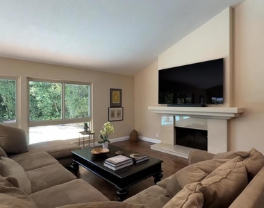 2292 Hillsbury Road - Photo Thumbnail 3