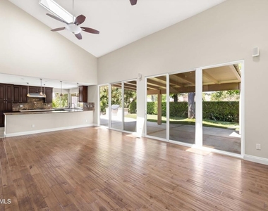 3805 Mainsail Circle - Photo Thumbnail 7