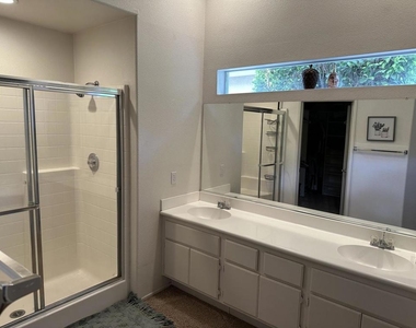 49720 Lincoln Drive - Photo Thumbnail 10