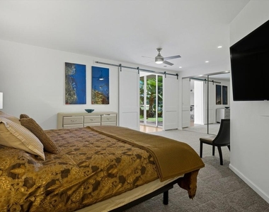 900 Island Drive - Photo Thumbnail 14