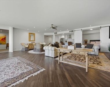 900 Island Drive - Photo Thumbnail 7