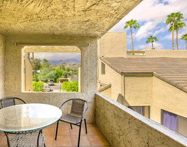 5300 E Waverly Drive - Photo Thumbnail 11