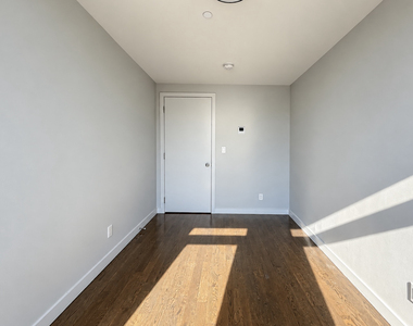 592 Bushwick Avenue - Photo Thumbnail 7