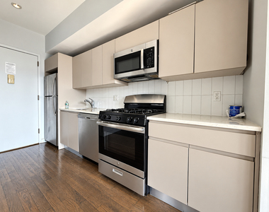 592 Bushwick Avenue - Photo Thumbnail 12