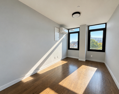 592 Bushwick Avenue - Photo Thumbnail 6