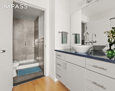 Tiffany Place - Photo Thumbnail 6